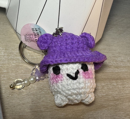 Handcrafted Cute Egg Keychain with Purple Sun Hat – High-Quality & Adorable
